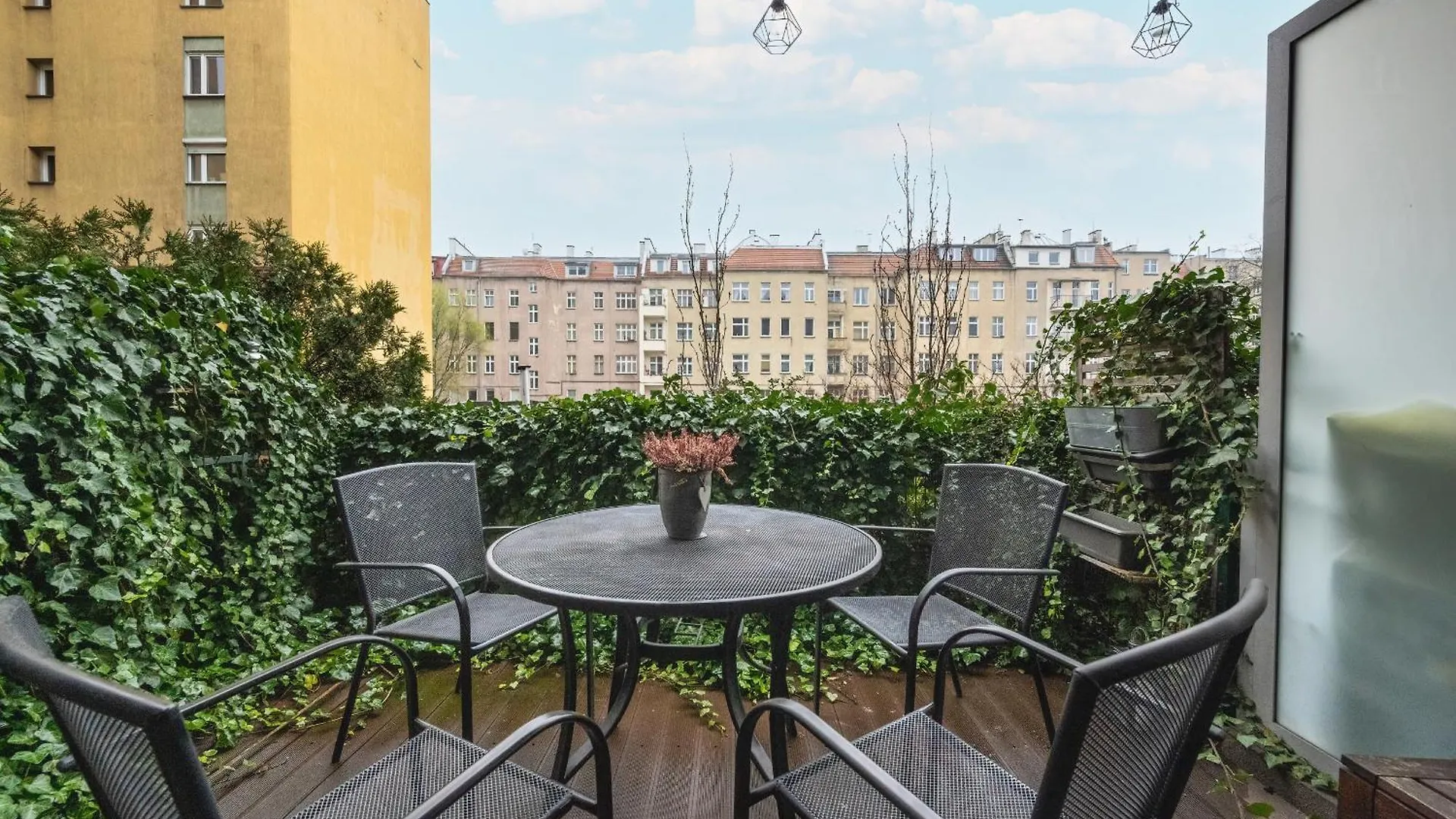 Modern Apartment With Terrace And Free Garage By Noclegi Renters Wroclaw Poland