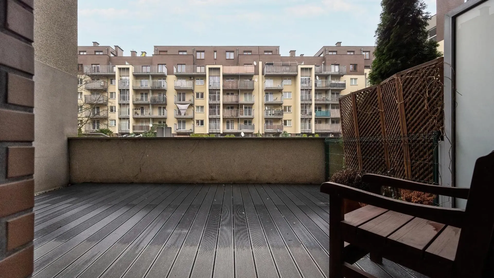 Modern Apartment With Terrace And Free Garage By Noclegi Renters Wroclaw